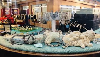 Jewelry Journey & Co.....a jewelry and loan company