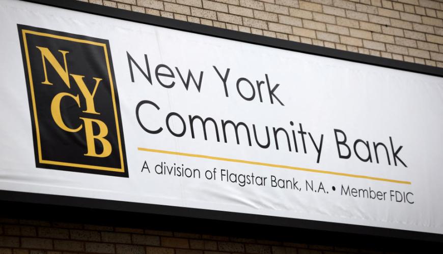 Increased Investor Pressure Fifteen Percent Chase on New York Community Bank Despite New Leadership