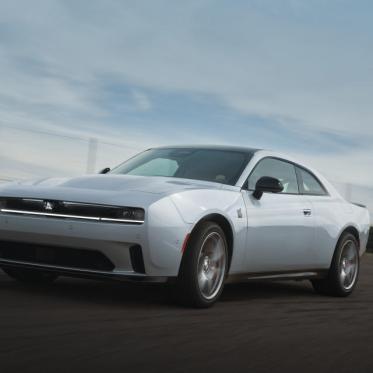 Dodge Unveils 2025 Charger Daytona EV Muscle Car andits Gas Variant 